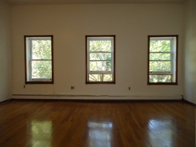 Primary Photo - 326 Carlton Ave
