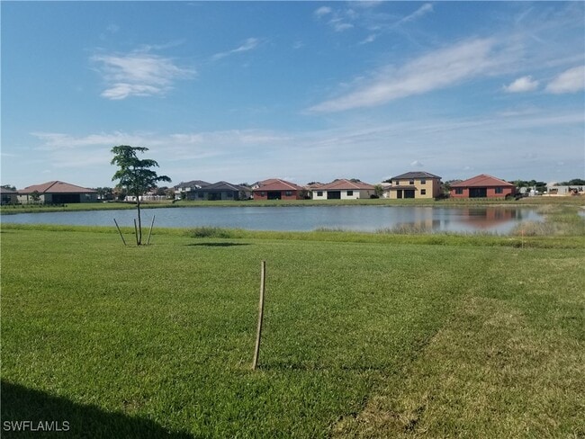 Primary Photo - 10525 Timber Creek Dr