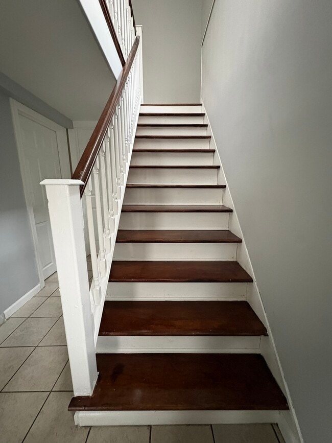 Building Photo - 5025 W 29th Pl