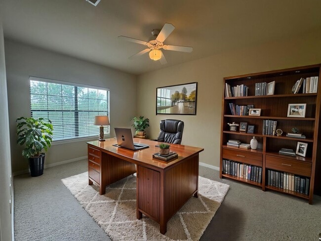 Building Photo - GREAT LOCATION NEAR MEDICAL & USAA | 3 BED...