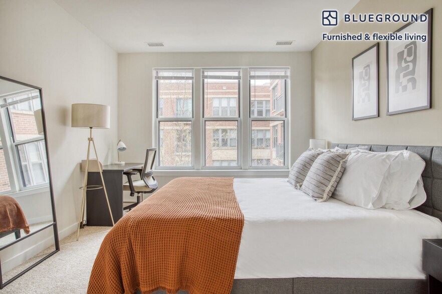 Building Photo - 360 H St NE