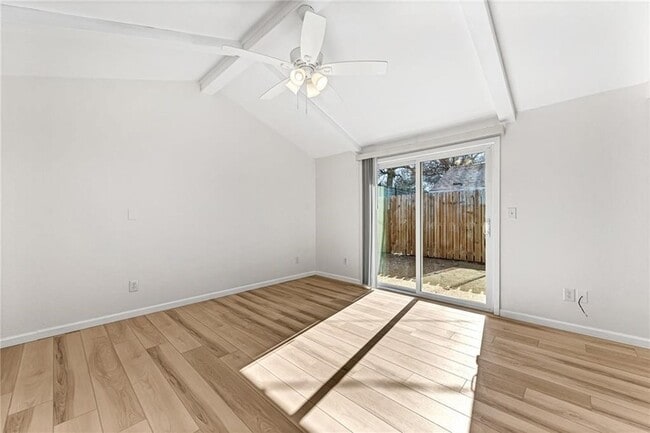 Building Photo - 14791 Dutchmans Dr