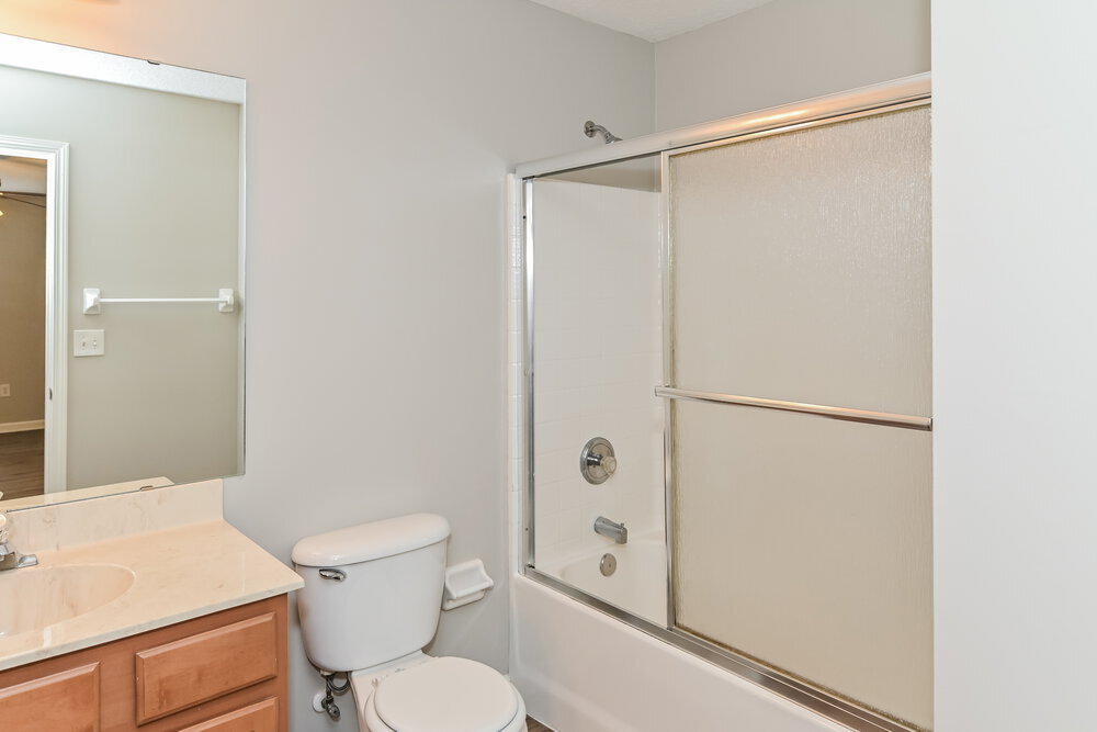 Building Photo - 1798 Chatham Village Dr