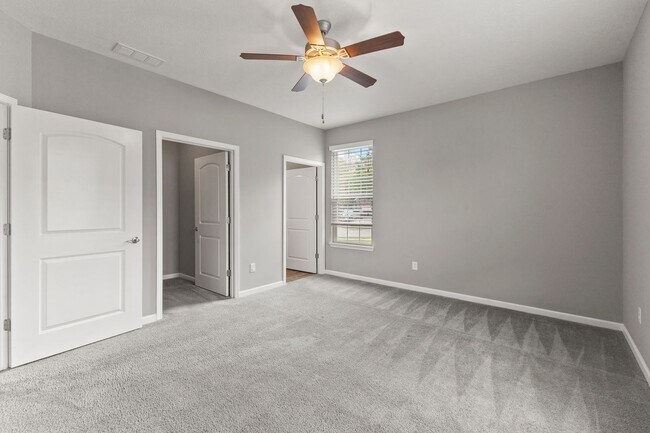 Building Photo - 2-Bed, 2-Bath Beautiful Home Available Now!