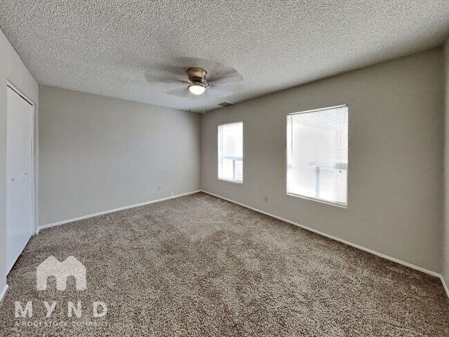 Building Photo - 18230 North 42nd Pl