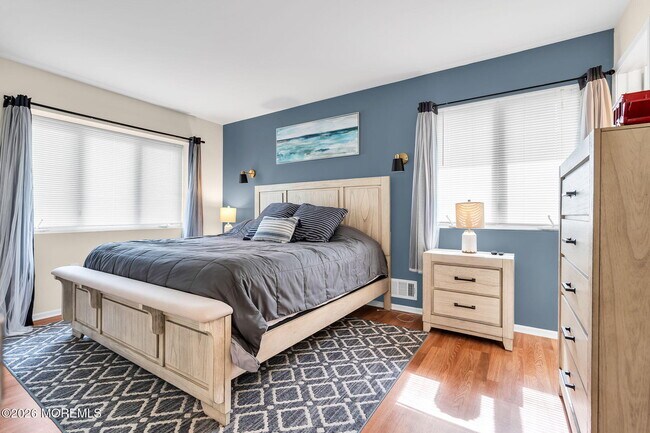 Building Photo - 658 Driftwood Pl