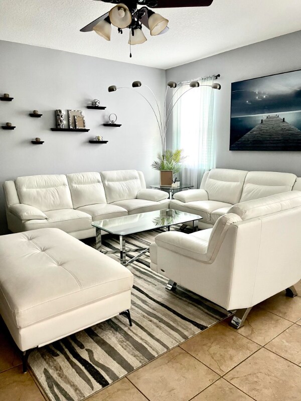 Building Photo - 7030 Crispin Cove Dr