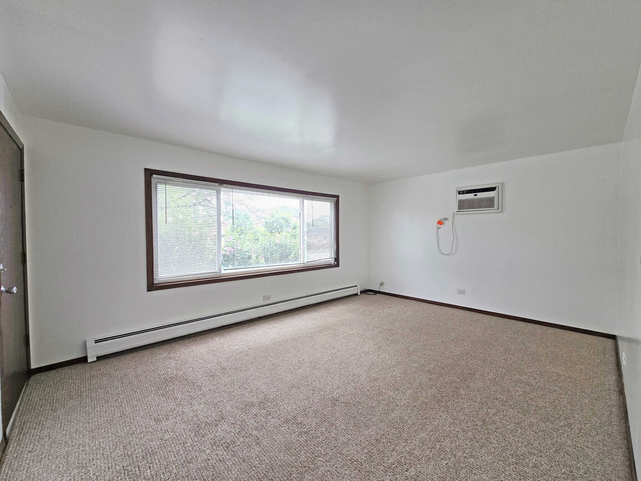 Building Photo - 2 Paxos Dr