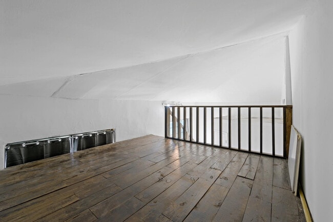 Building Photo - 1797 St