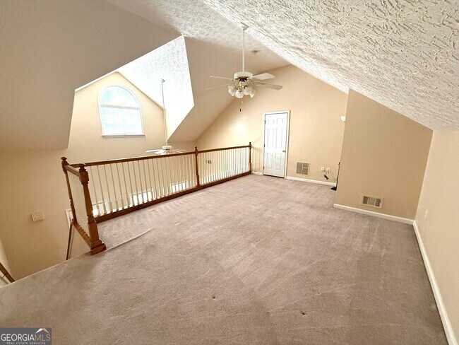 Building Photo - 25 Brookstone Ct