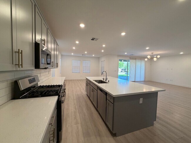 Building Photo - Stunning Build! Upgraded 3-Bed Home w/ 3-C...
