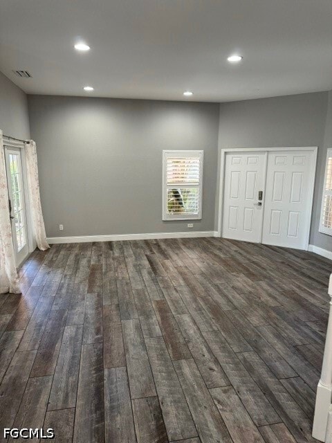 Building Photo - 9139 Spring Mountain Way