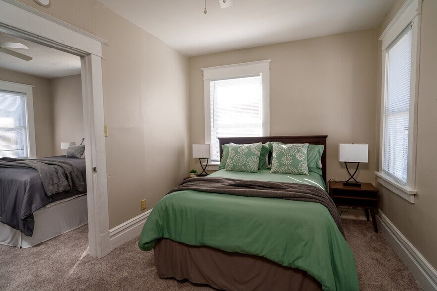 Building Photo - 421 Pennsylvania Ave