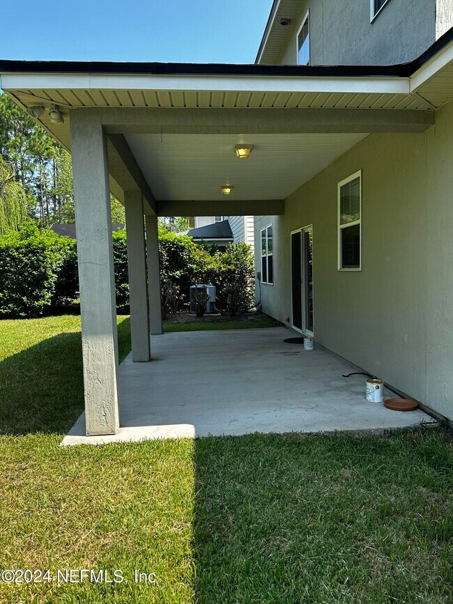 Building Photo - 12212 Angleterre Dr