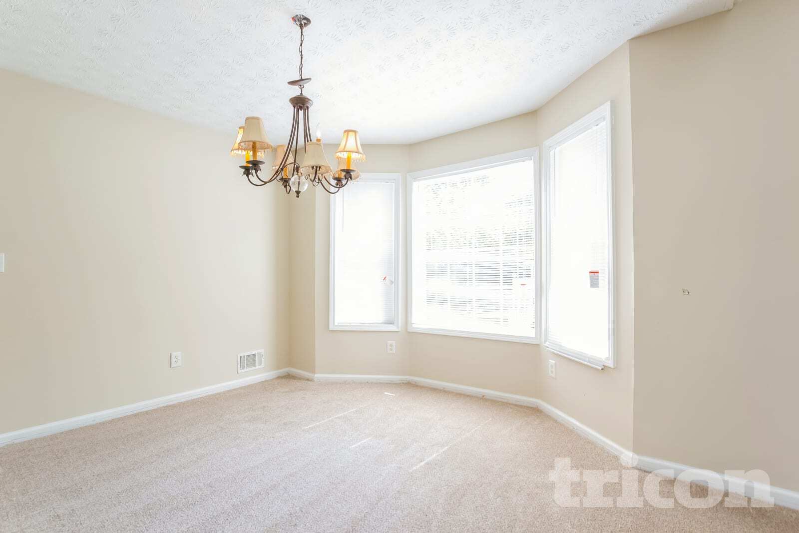 Building Photo - 4408 Lamar Dr