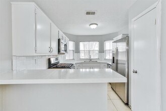 Building Photo - 11111 Wheatridge Dr