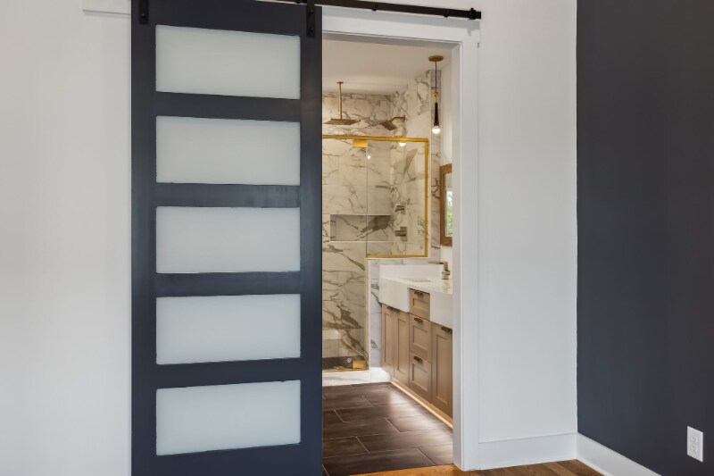 Building Photo - 1300 Edgehill Ave