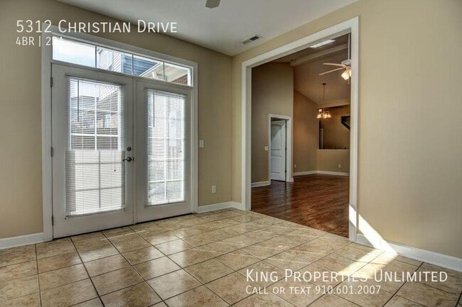 Building Photo - 5312 Christian Dr