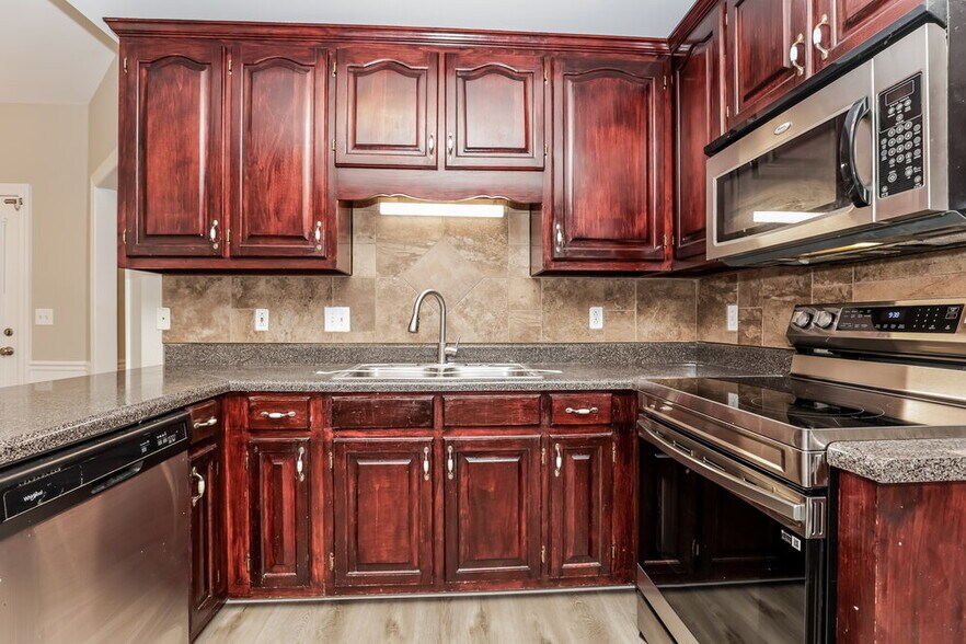 Building Photo - 2702 Soaring Eagle Ct