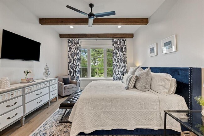 Building Photo - 19601 Flying J Blvd