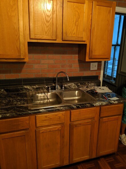 Primary Photo - 1512 N Greenview Ave