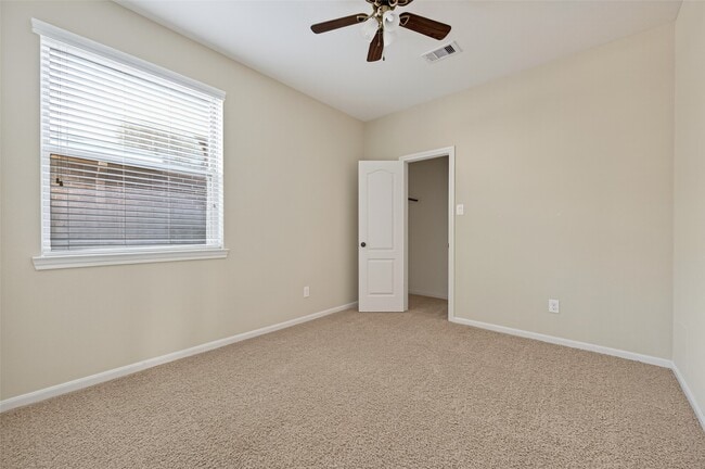 Building Photo - 4930 Ginger Bluff Trail