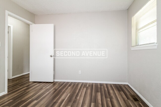 Building Photo - 2517 SW 67th St