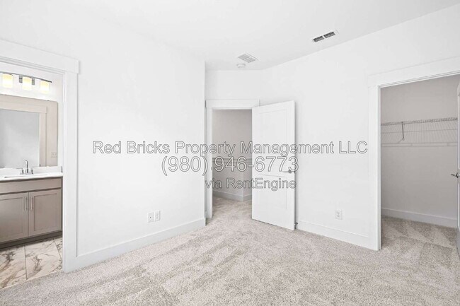 Building Photo - 5017 Sovereignty Ct