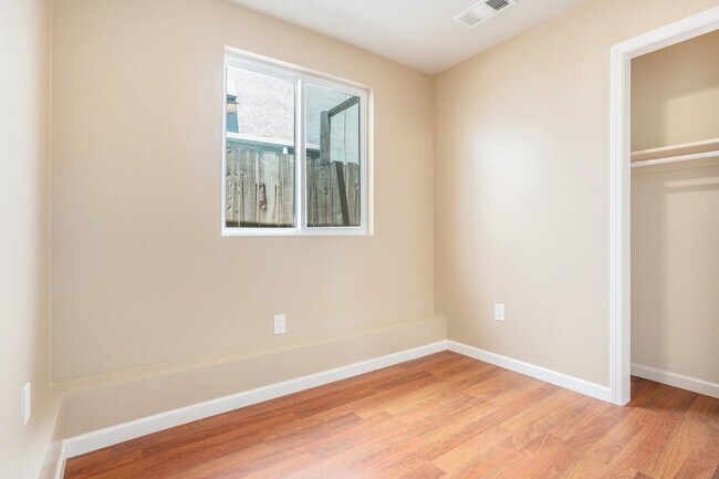 Building Photo - 1215 San Pablo Ave