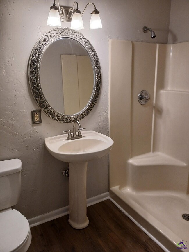 Building Photo - 218 Tallulah Trail