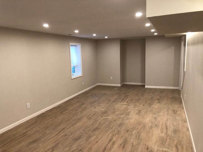 Building Photo - 1412 Bighorn Rd