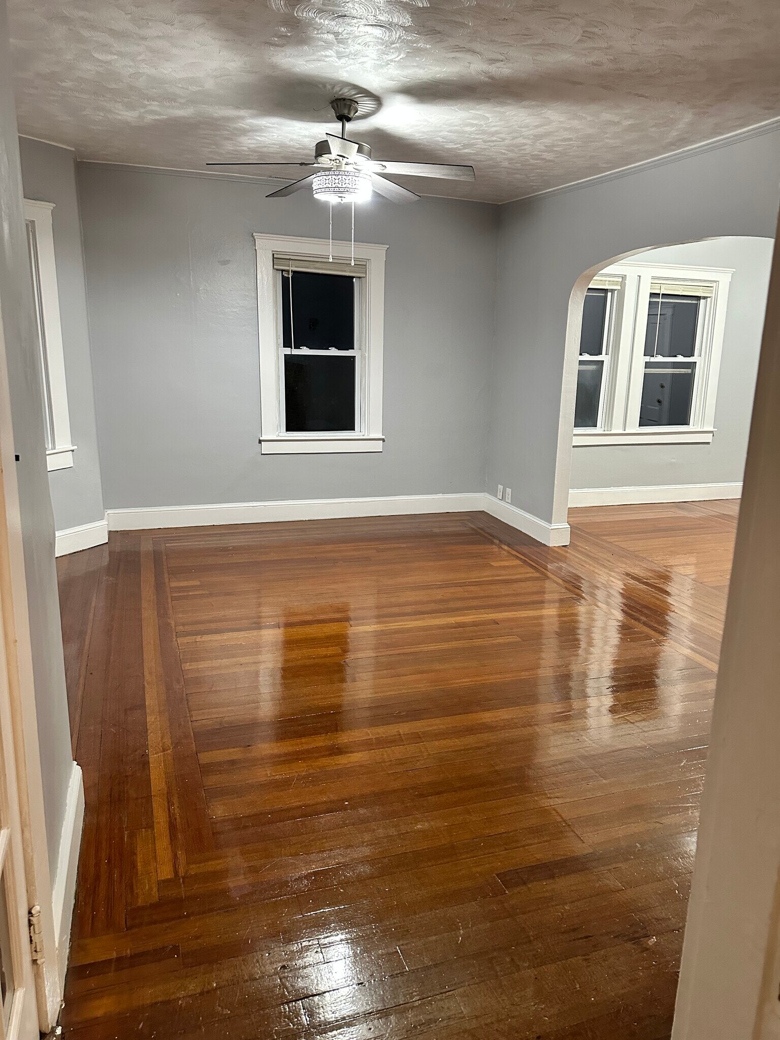 Building Photo - 16 Sabra St