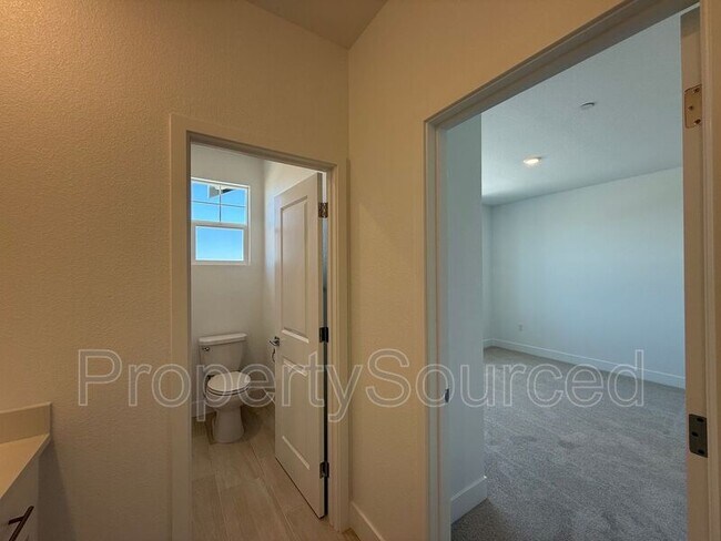 Building Photo - 1336 Martorella Ave