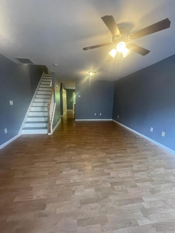 Building Photo - 93 Creekside Dr