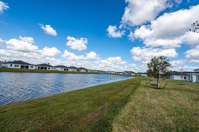Building Photo - 6362 Windwood Wy