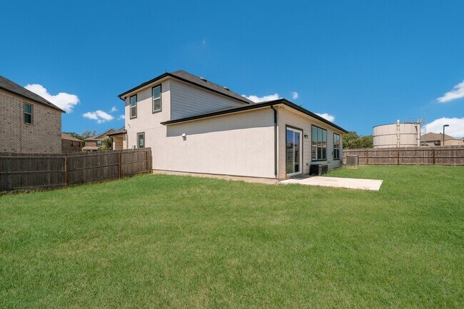 Building Photo - 118 Kyle Cove