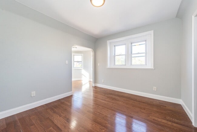 Building Photo - 894 AVENUE C