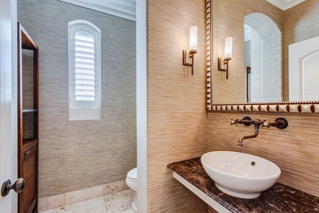 Building Photo - Sophisticated Mediterranean Villa in Newpo...