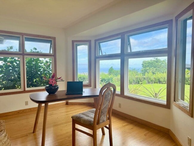 Building Photo - Luxury- Kona Hills Estates : Furnished Exquisite 3-Bedroom, 3.5 Bathroom Retreat