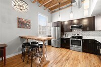 Building Photo - 1756 Liberty Ln