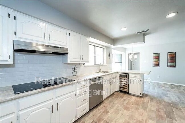 Building Photo - 509 Indian Creek Dr