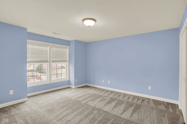 Building Photo - 13720 Akers Dr