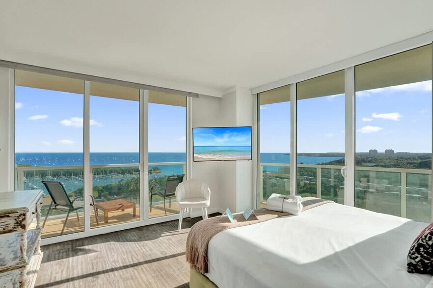 Building Photo - 2889 McFarlane Rd