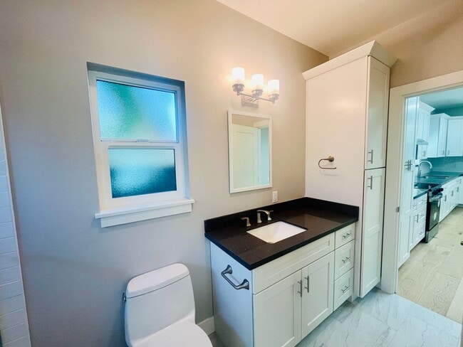 Building Photo - Beautiful 4 Bed 3 Bath San Jose Home - Bra...