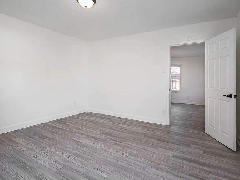 Building Photo - 1112 Hyman St