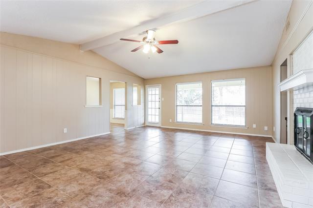 Building Photo - 708 Highland Park Dr