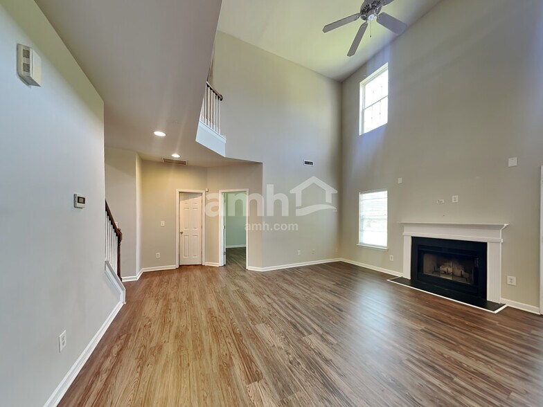 Building Photo - 5716 Parkstone Drive