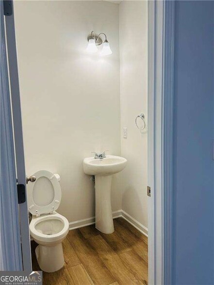 Building Photo - 137 Bloomfield Cir