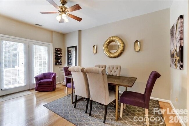 Building Photo - 4102 Christine Ln