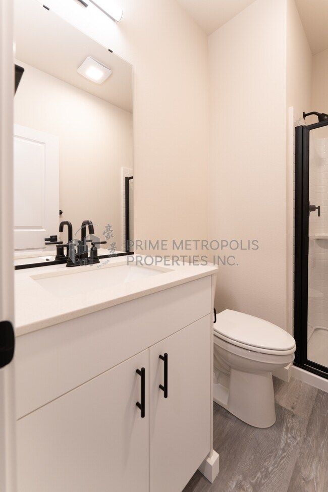 Building Photo - 16111 36th Ave W